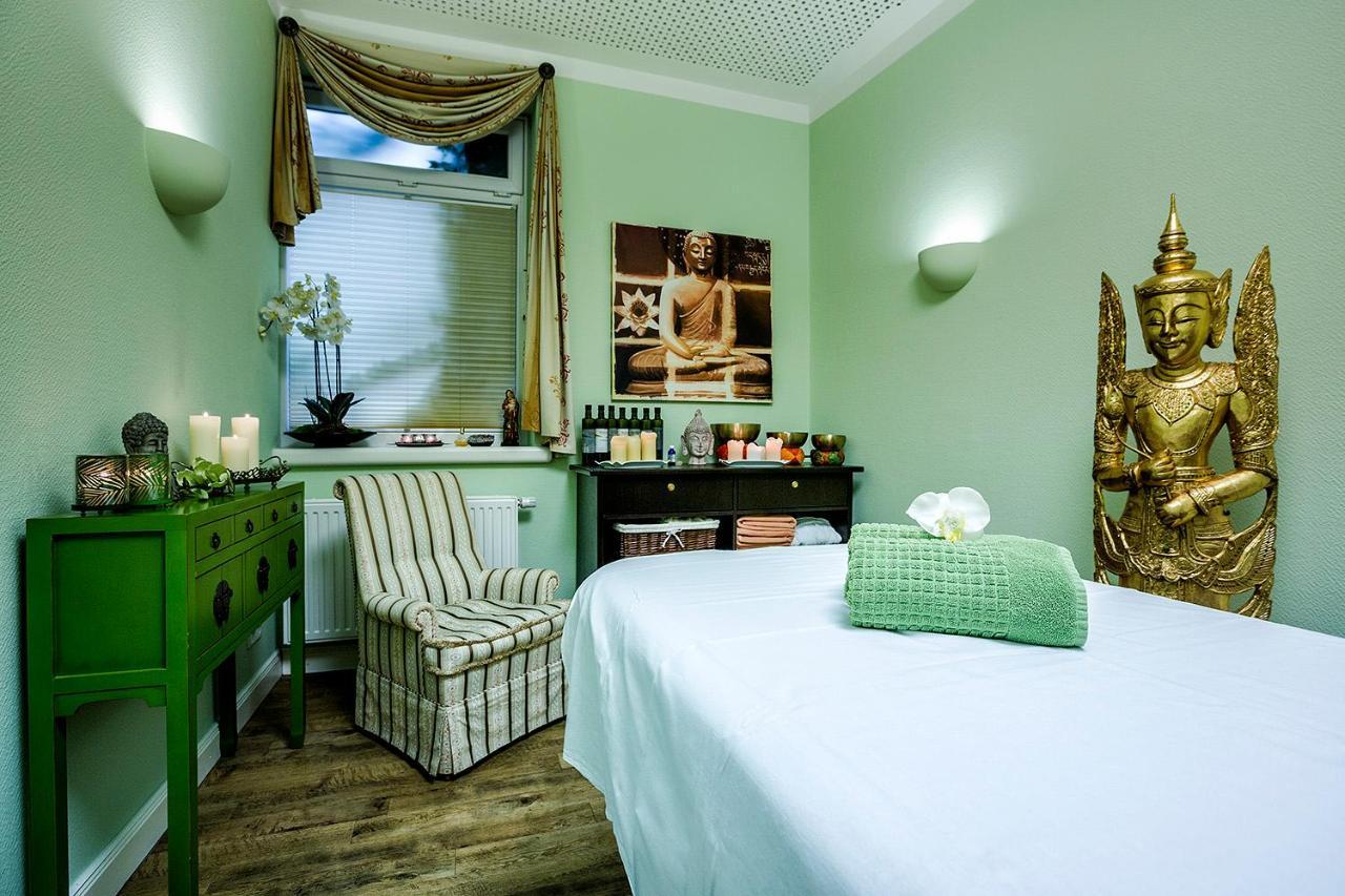Hotel Neuwarft Altbau Dagebuell Ngoại thất bức ảnh