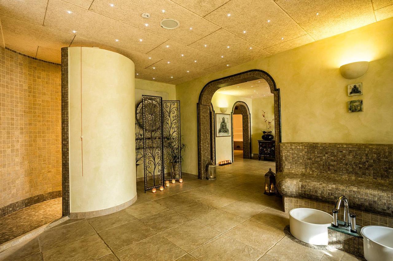 Hotel Neuwarft Altbau Dagebuell Ngoại thất bức ảnh